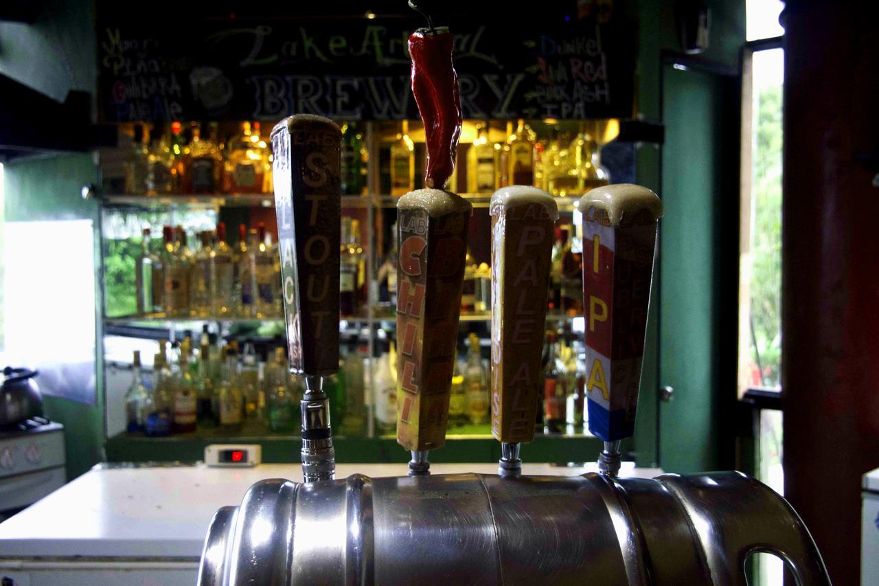 Lake Arenal Hotel And Brewery Tronadora Ngoại thất bức ảnh